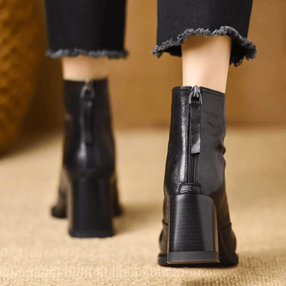CLARA | Botas de tacón de cuero